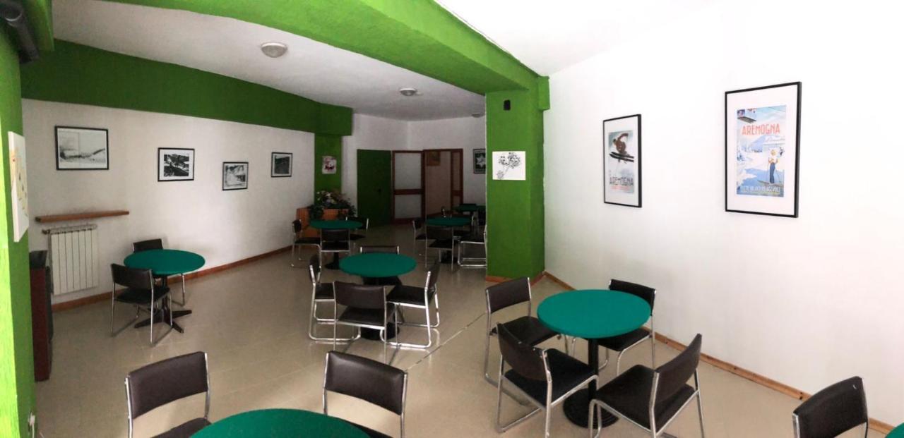 Villaggio Dello Sciatore Residence Paradiso Appartamenti E Monolocale Рокарасо Екстериор снимка