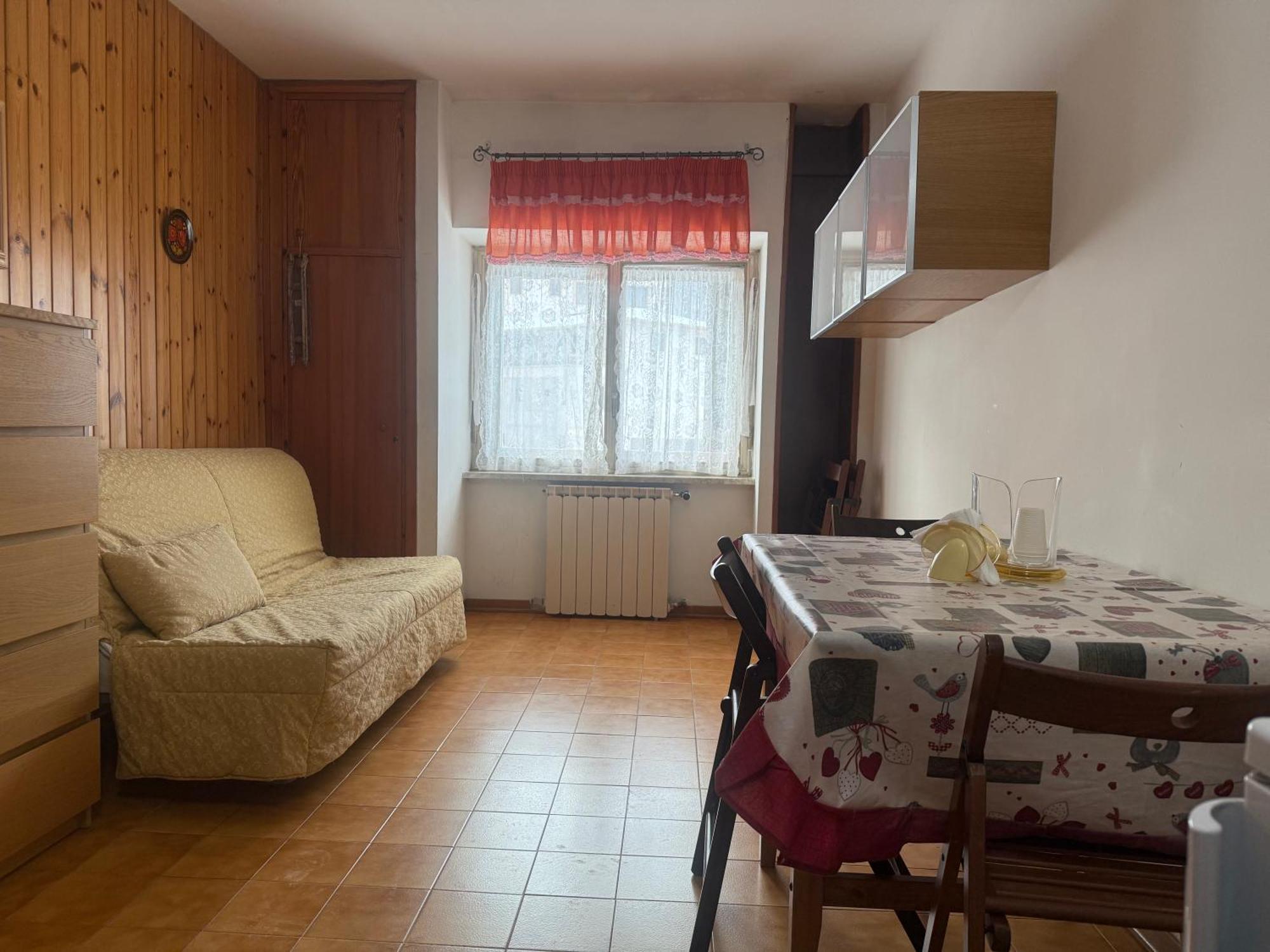 Villaggio Dello Sciatore Residence Paradiso Appartamenti E Monolocale Рокарасо Екстериор снимка