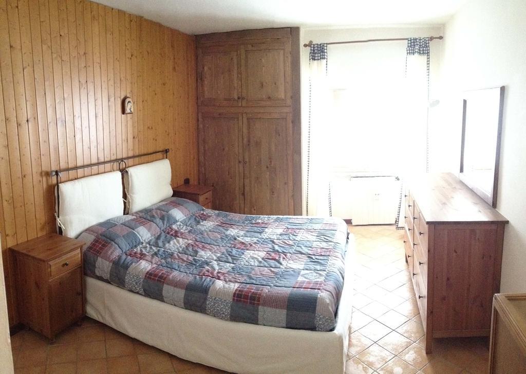 Villaggio Dello Sciatore Residence Paradiso Appartamenti E Monolocale Рокарасо Екстериор снимка