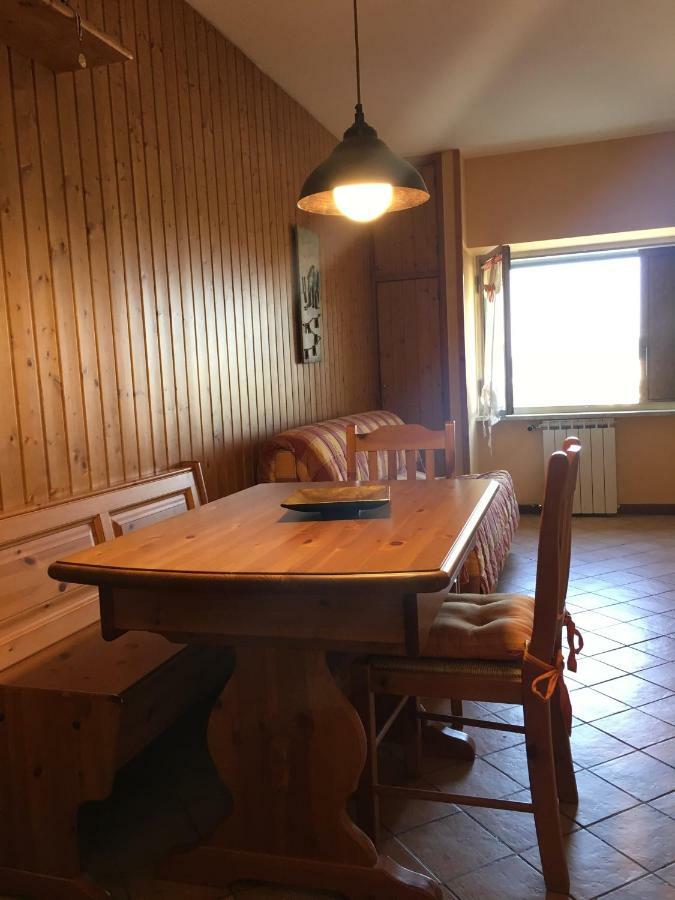 Villaggio Dello Sciatore Residence Paradiso Appartamenti E Monolocale Рокарасо Екстериор снимка