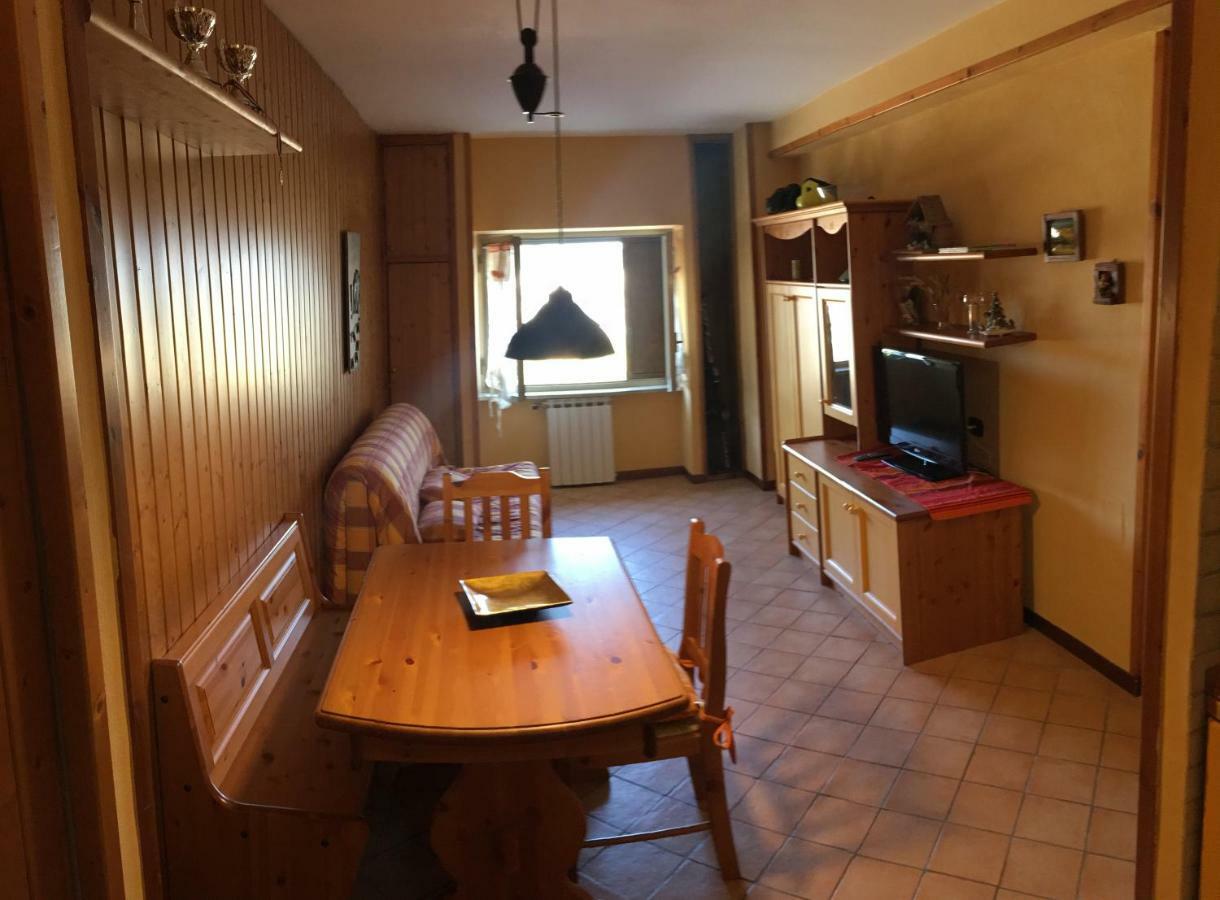 Villaggio Dello Sciatore Residence Paradiso Appartamenti E Monolocale Рокарасо Екстериор снимка
